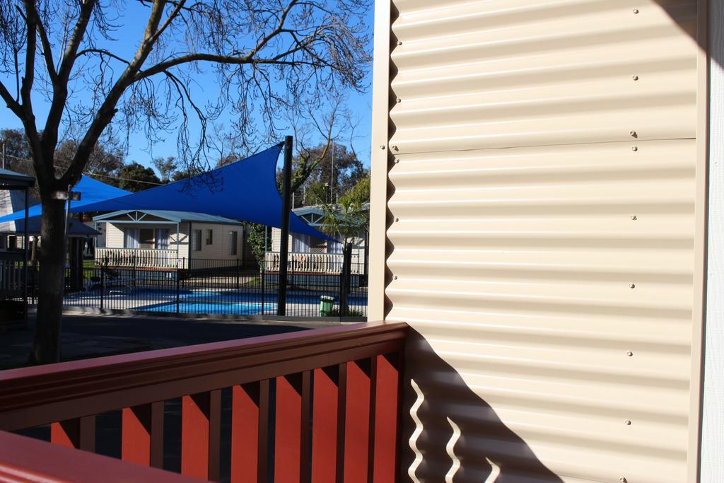 Barwon River Holiday Park Geelong Bagian luar foto